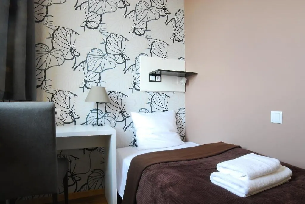 Hotel Traffic Poznan Stare Miasto 2*,  폴란드